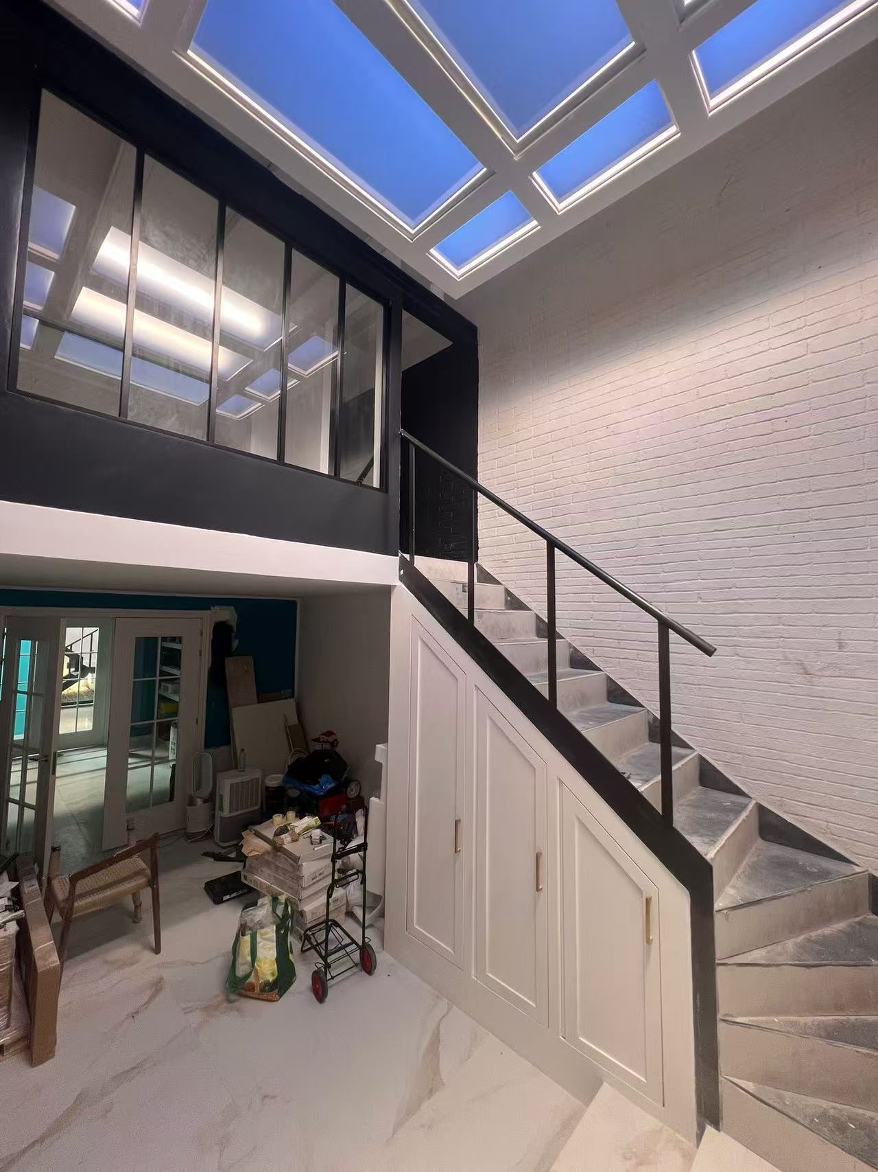 Jüngste Firmenblogs über Wie künstliche Oberlichter fensterlose Innenräume verändern